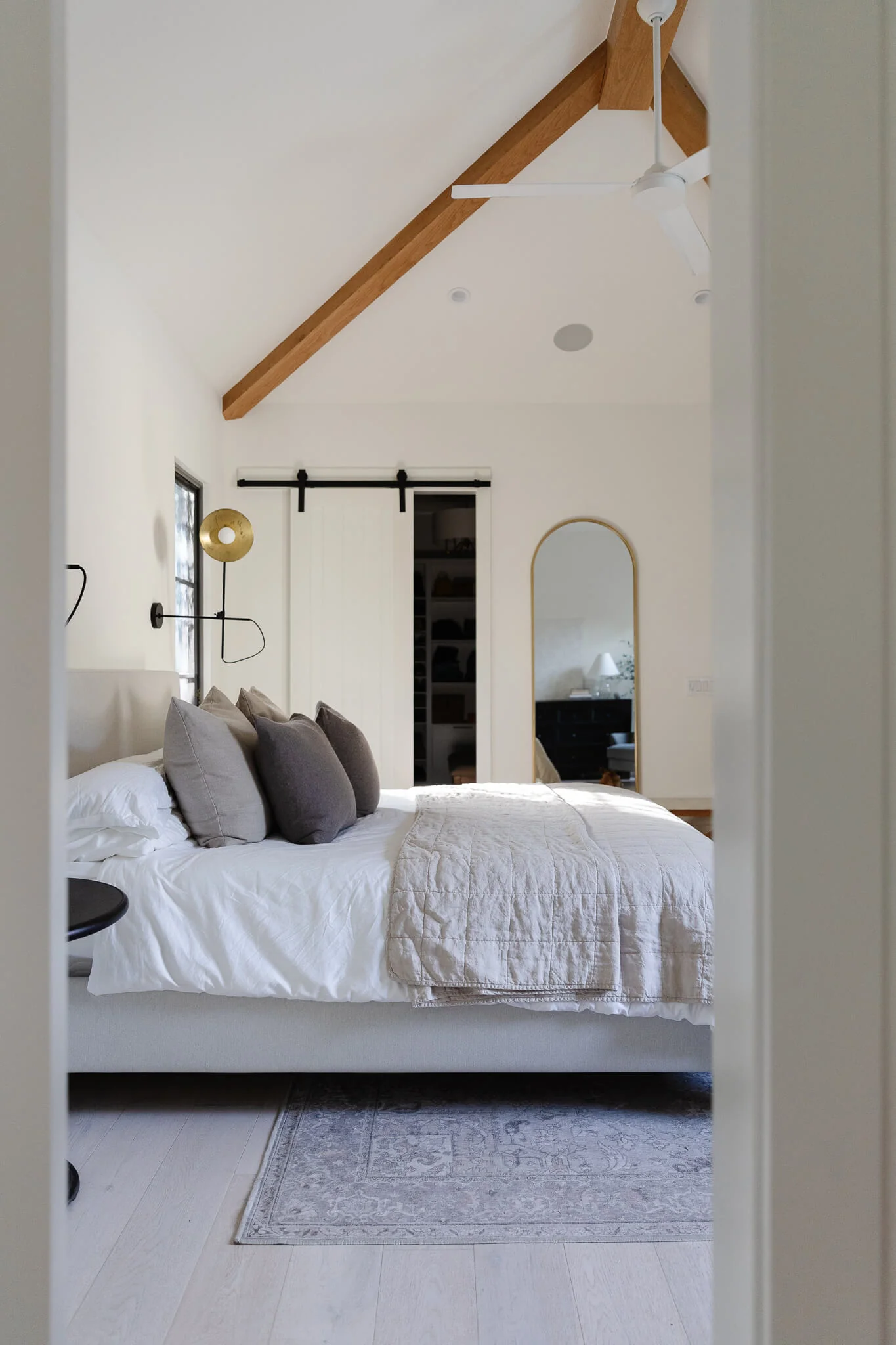 Bramo Bed in Natural Latex - Image 4