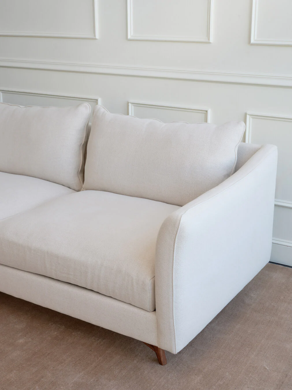 Gio Sofa in Natural Latex - Image 8