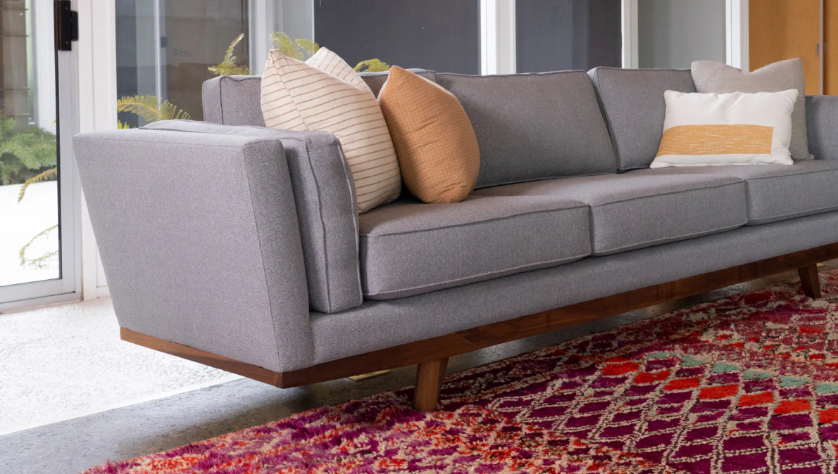 Kirnik Sofa in Natural Latex - Image 13