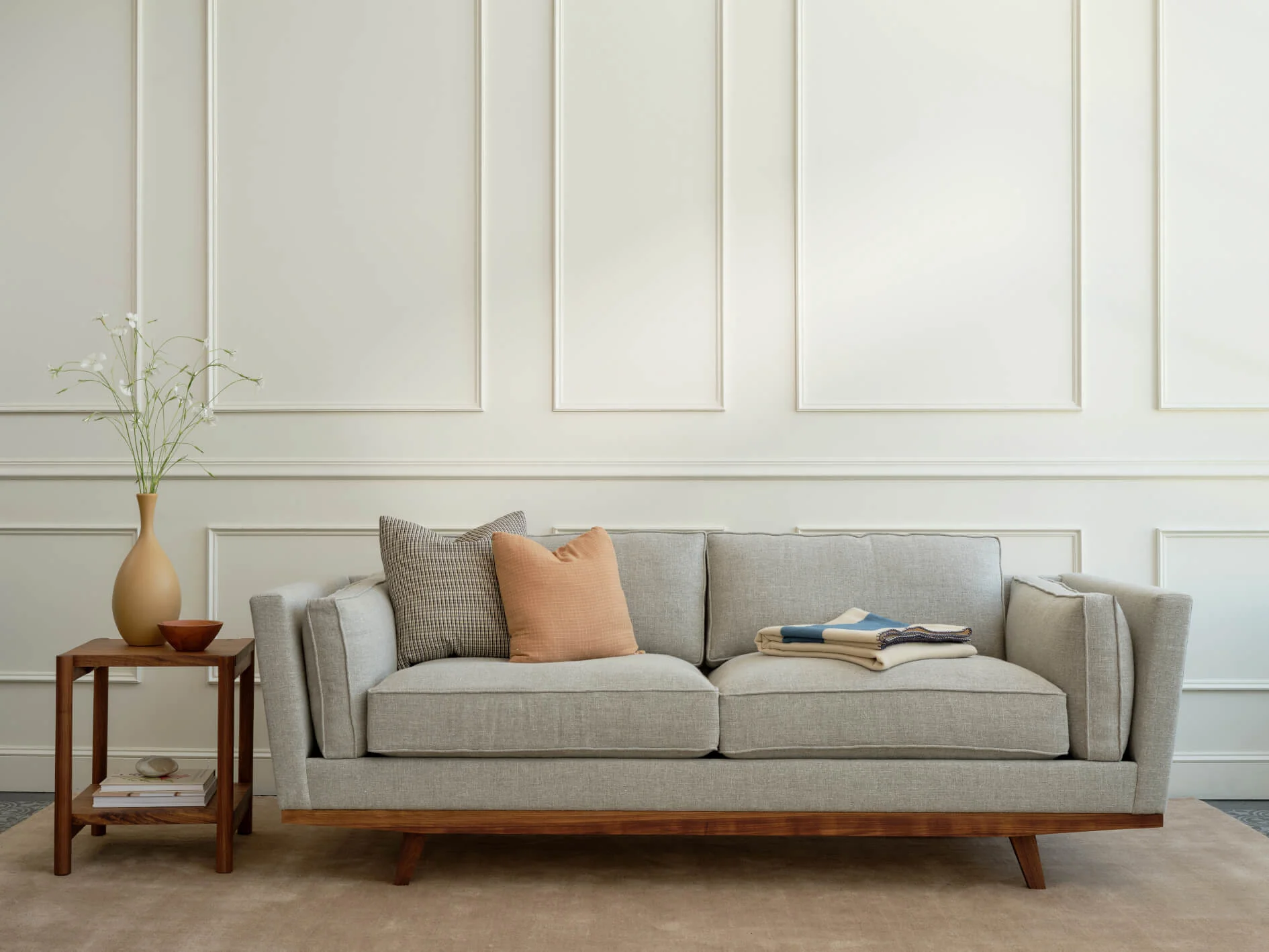 Kirnik Sofa in Natural Latex - Image 4