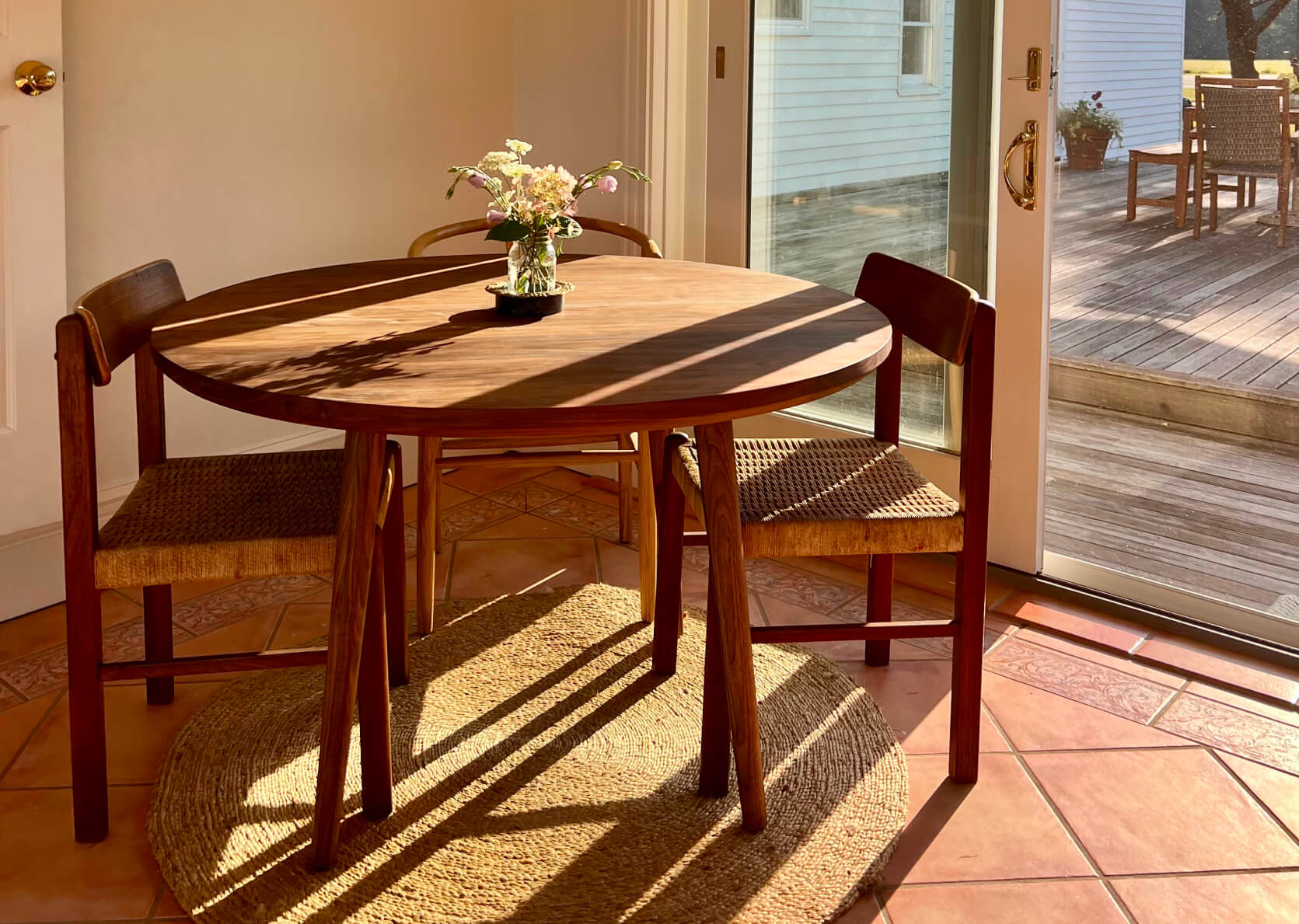 Voya Round Dining Table - Image 3