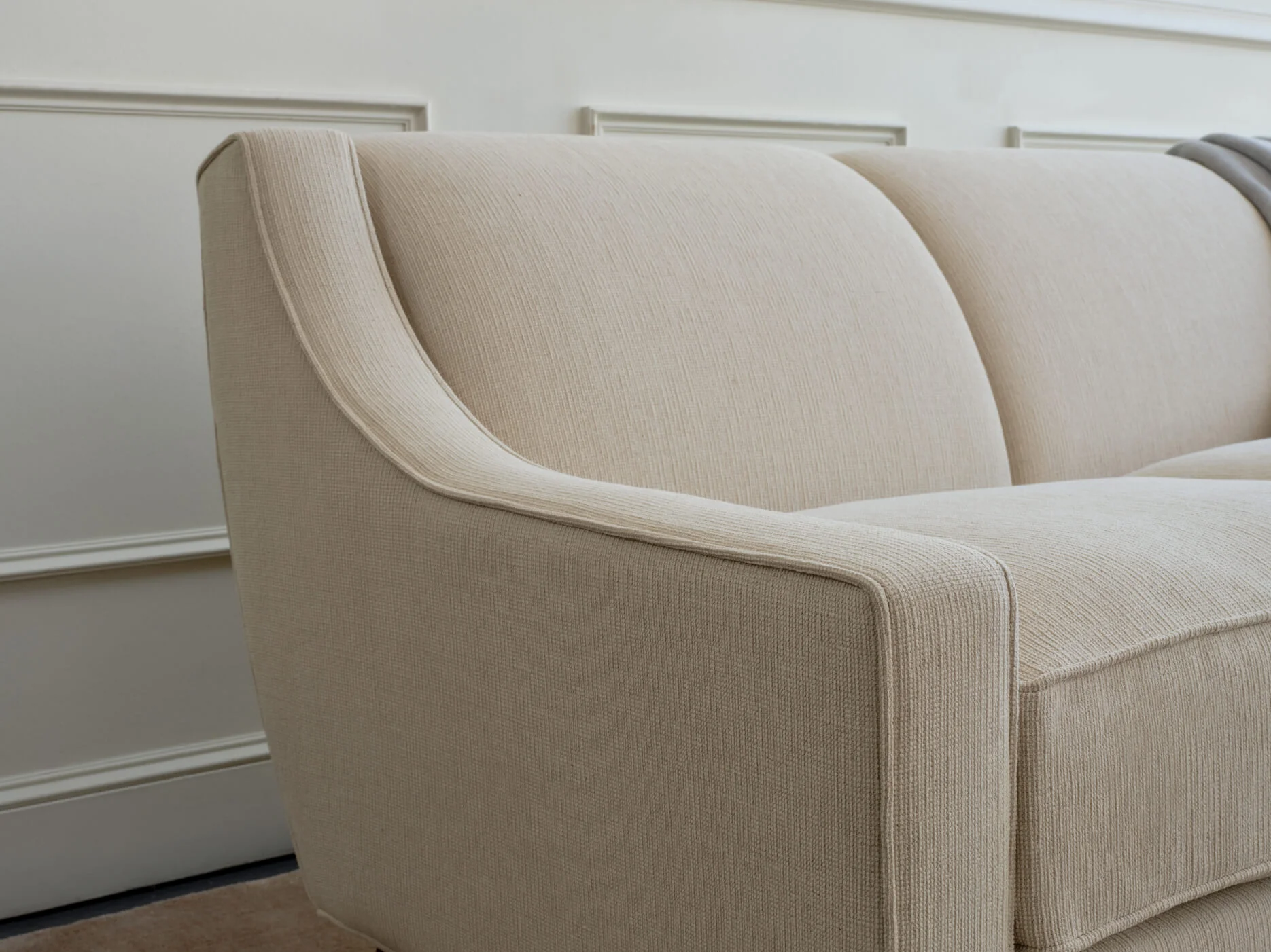Zavis Sofa in Natural Latex - Image 3